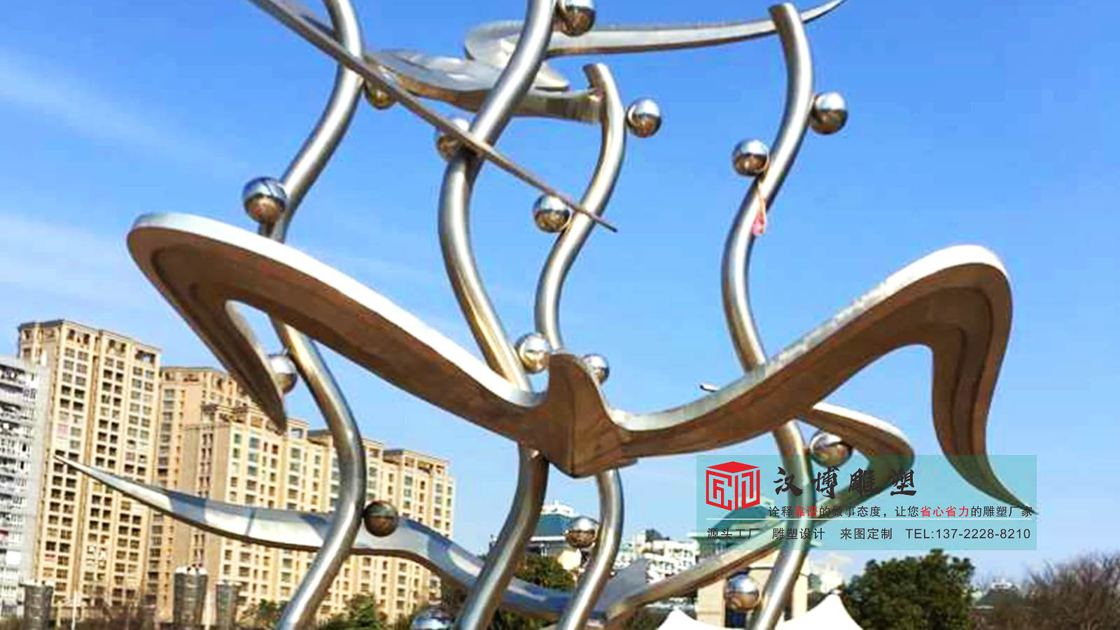 不锈钢镜面鲸鱼雕塑,海边金属雕塑摆件,大型不锈钢雕塑源头工厂