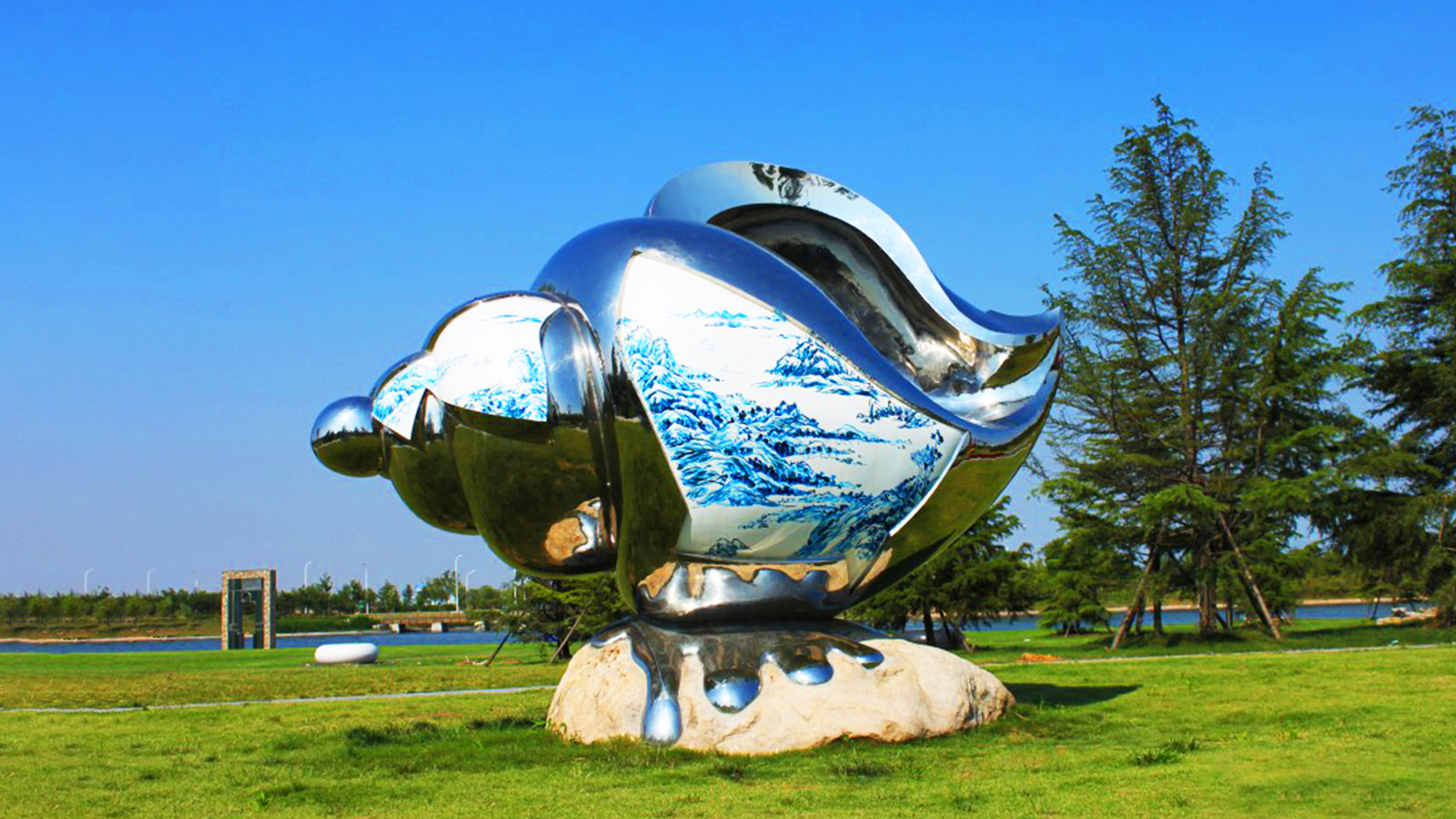 不锈钢镜面雕塑,不锈钢海螺雕塑,不锈钢水景雕塑